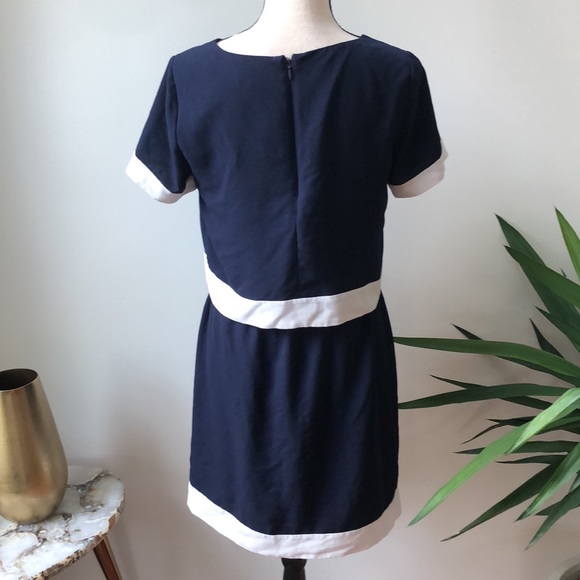 Tommy Hilfiger Navy and White Dress - Picture 3 of 4